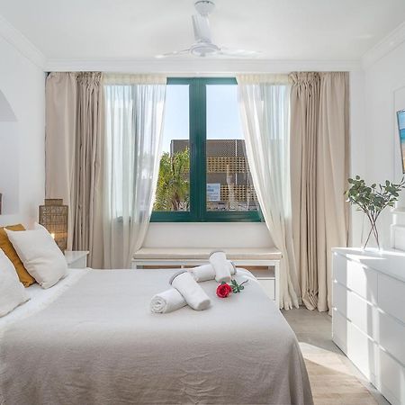 Bianca Chic Studio - Carihuela Beach At 300M Torremolinos Exterior photo